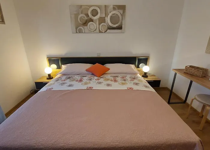 Apartment Close To Krk Town Centre