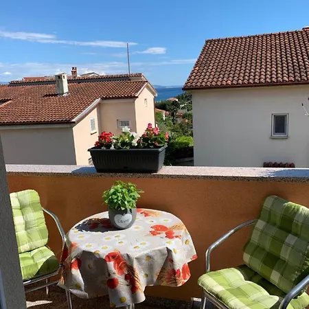 Apartment Close To Krk Town Centre Exterior photo
